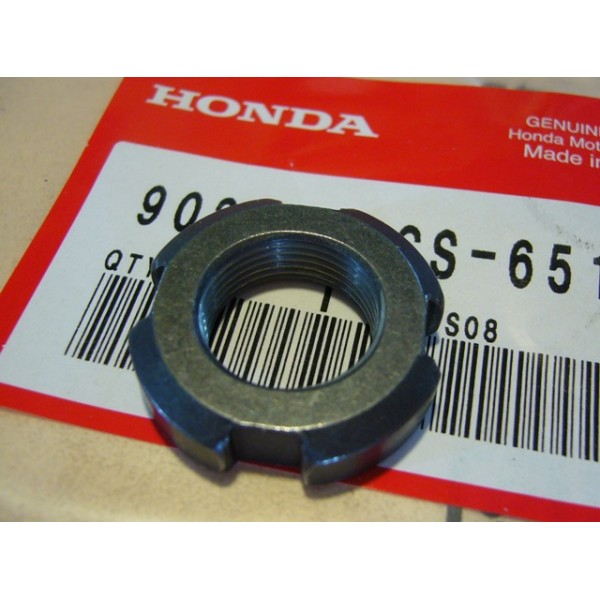 HONDA TLR 125 à 250 Ecrou à creneau d'épurateur d'huile