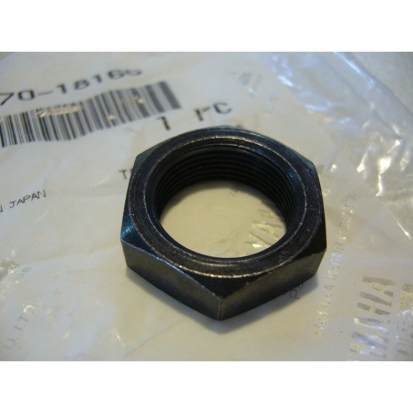 Yamaha TY 250  clutch side crank bolt