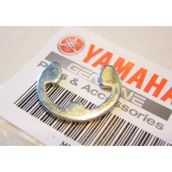 Yamaha TY 125 & 175  chain tensioner clip