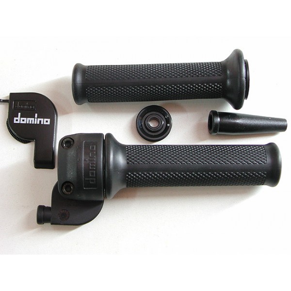 Domino twist grip (short pull 28 mm / 96°) with a pair of grips